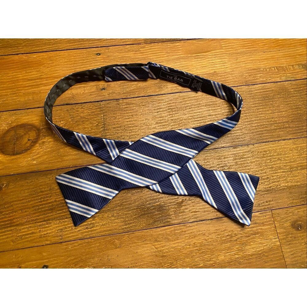 The Tie Bar blue white adjustable striped bow tie 100% Silk